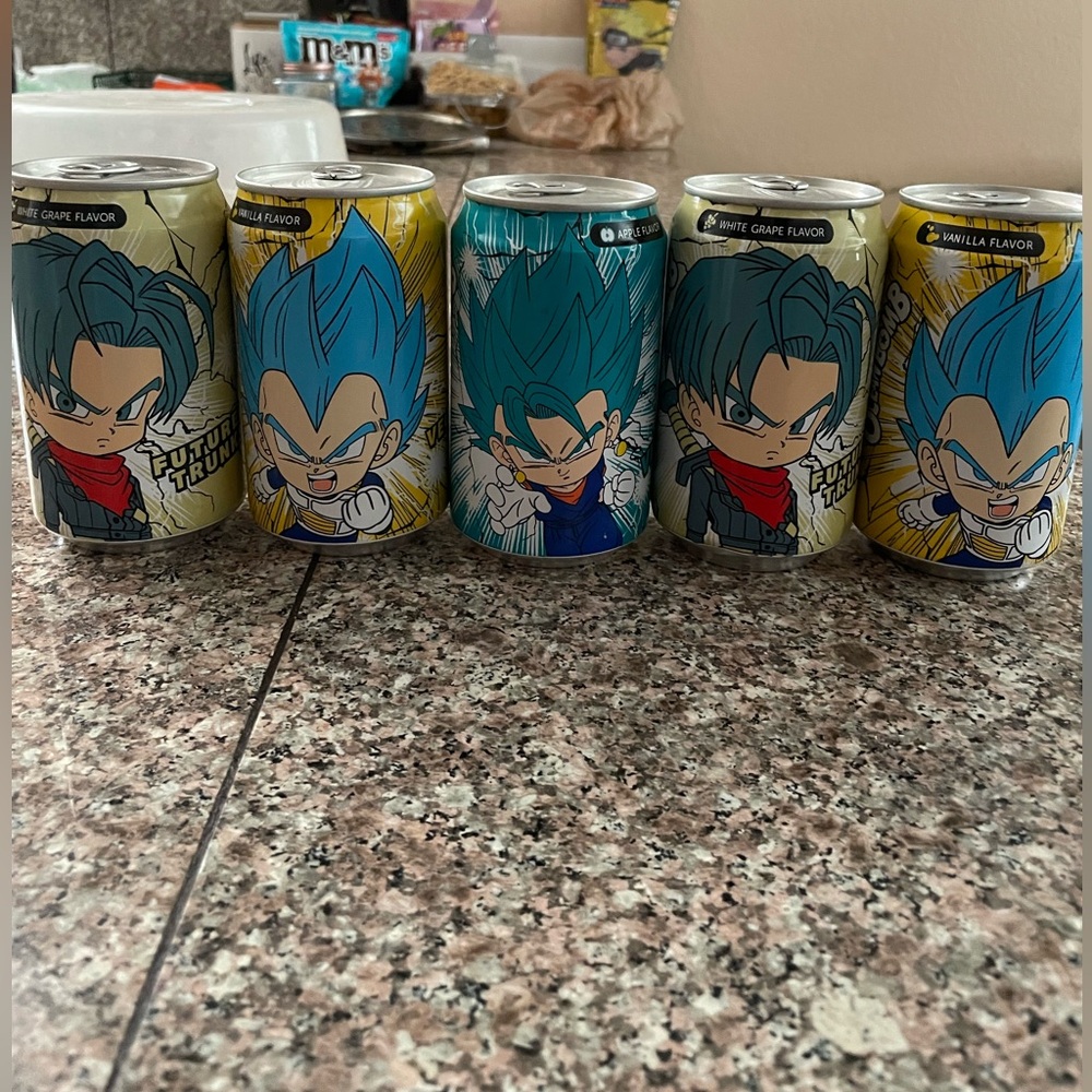 Dragon Ball Z Character Cans - Blue and Yellow Oceanbombs